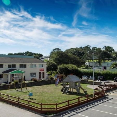8 Sleep Chalet At Newquay Away Resorts Nb160 Exterior foto