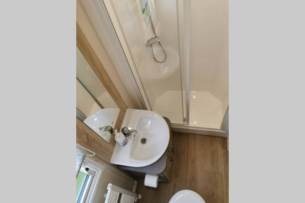 8 Sleep Chalet At Newquay Away Resorts Nb160 Exterior foto